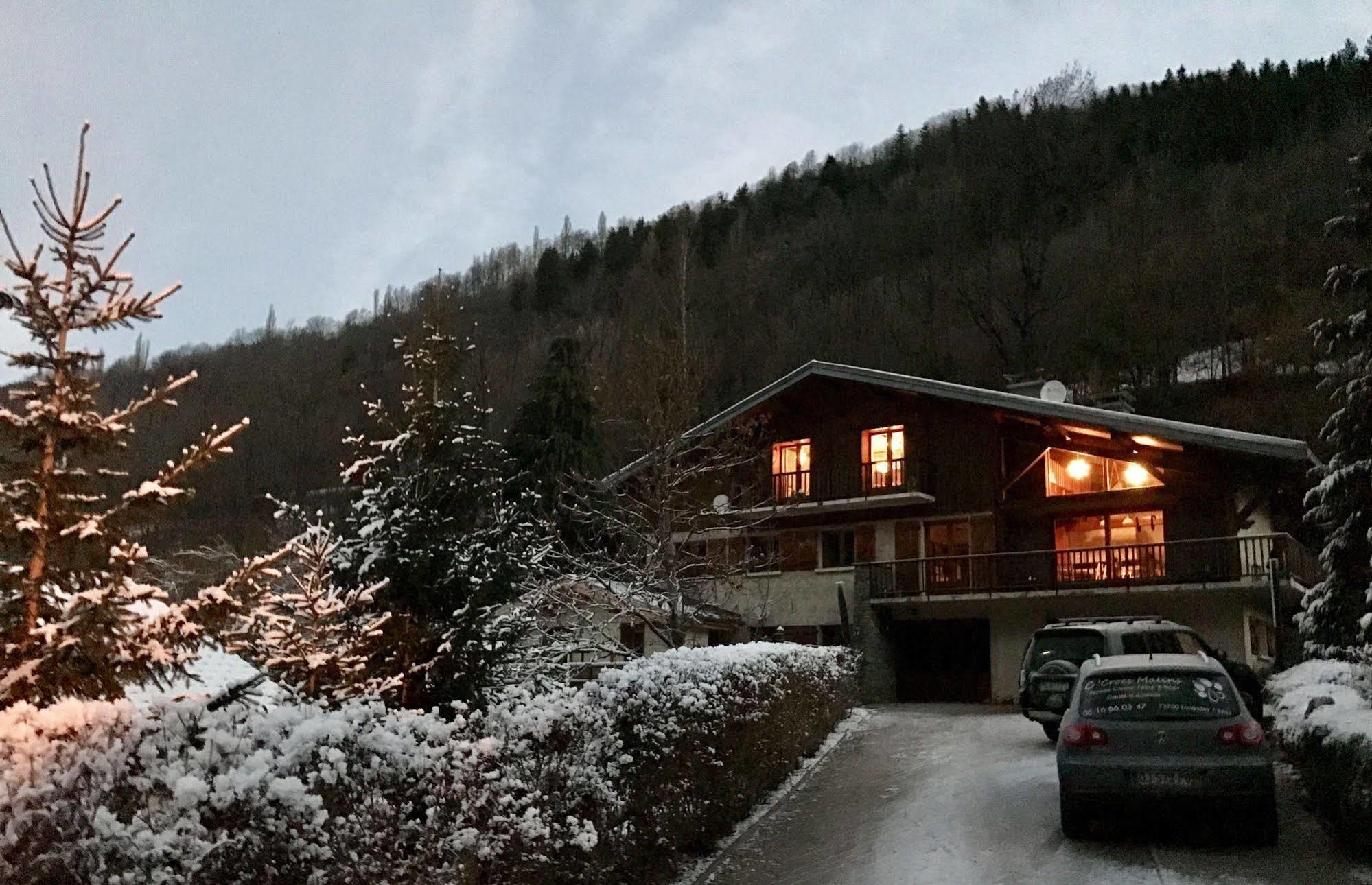 Montvalezan Chalet Tioli מראה חיצוני תמונה